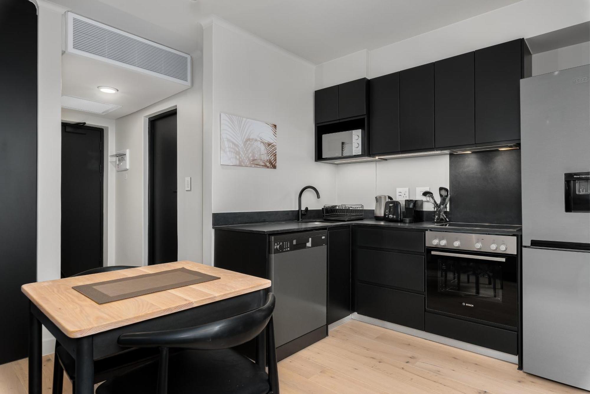 The Tokyo By Totalstay Aparthotel Cape Town